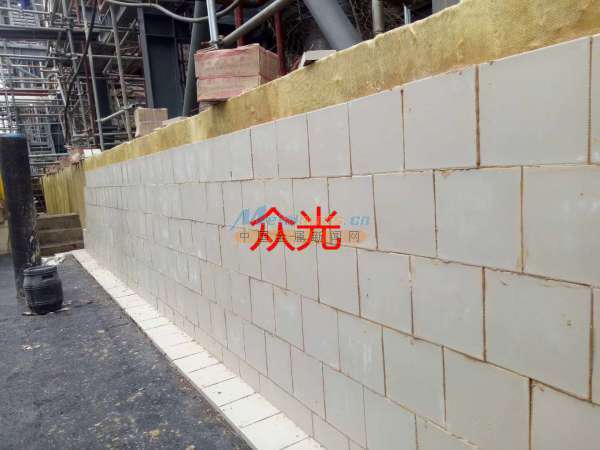 山西銅川與河南中冠建材 耐酸磚廠家定制與銷售服務(wù)解析